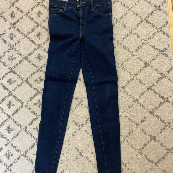 Hollister Skinny Jean - Picture 3 of 3